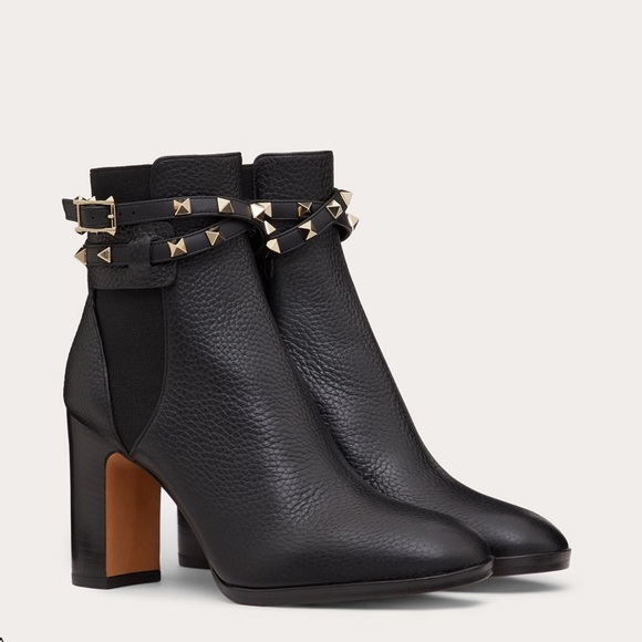 Grainy Calfskin Ankle Boot 